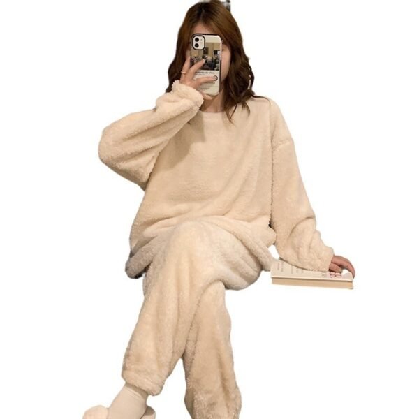 Women's Warm And Thick Flannel Pajama Set - Image 4