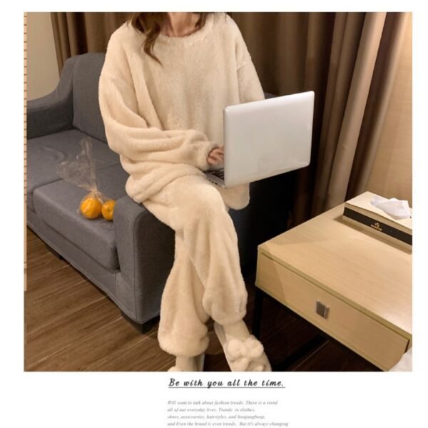 Women's Warm And Thick Flannel Pajama Set - Image 6